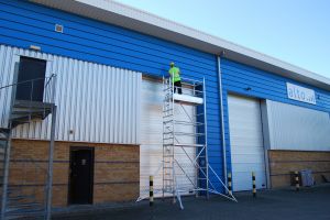 Click Here To Enlarge This Photo Of Aluminium Access Tower 6 x 3 x 21 ft (6.4m)